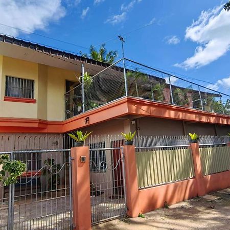 Las Residencias Bed And Breakfast بويرتو برينسيسا المظهر الخارجي الصورة