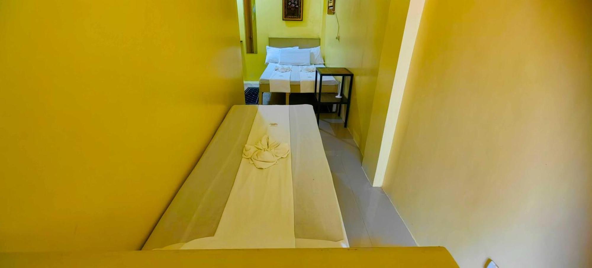 Las Residencias Bed And Breakfast بويرتو برينسيسا المظهر الخارجي الصورة