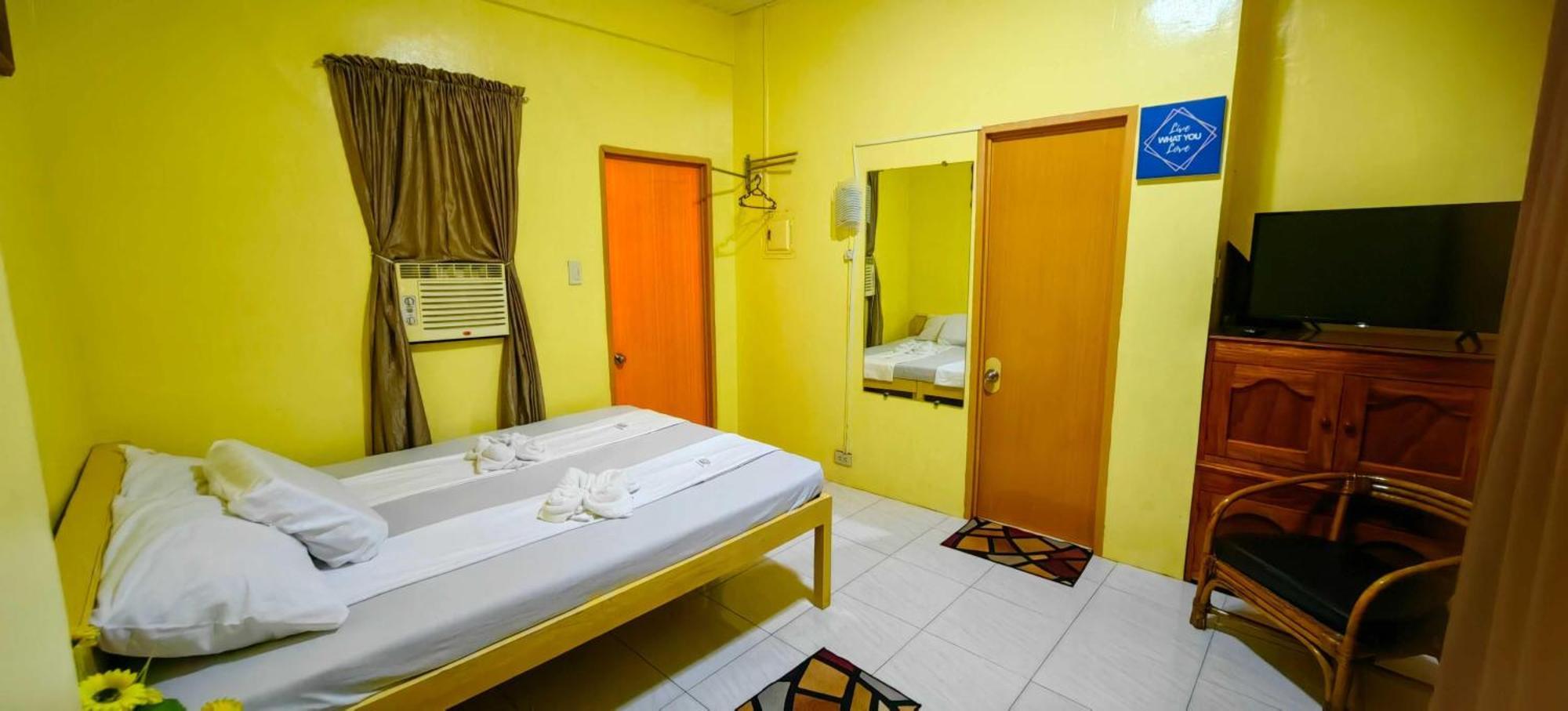 Las Residencias Bed And Breakfast بويرتو برينسيسا المظهر الخارجي الصورة