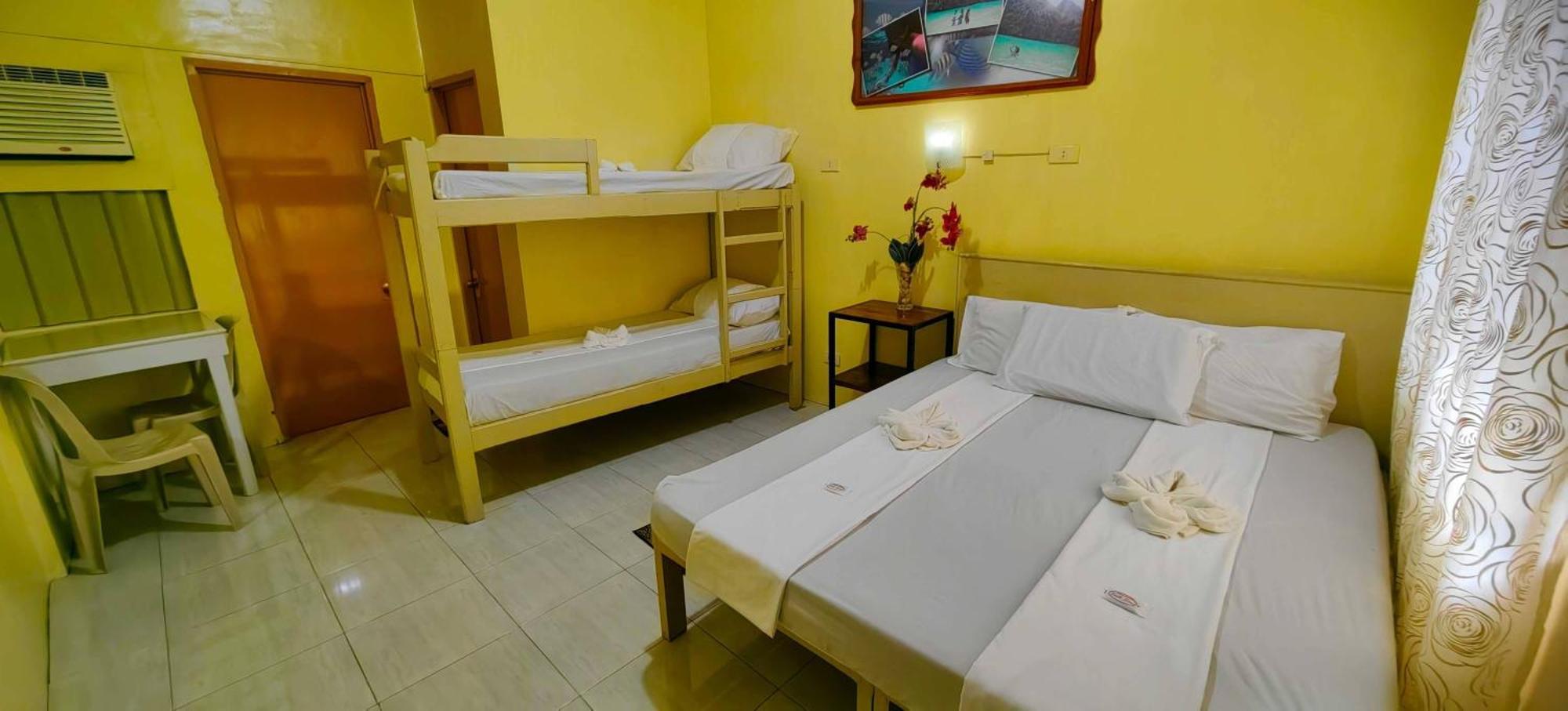 Las Residencias Bed And Breakfast بويرتو برينسيسا المظهر الخارجي الصورة