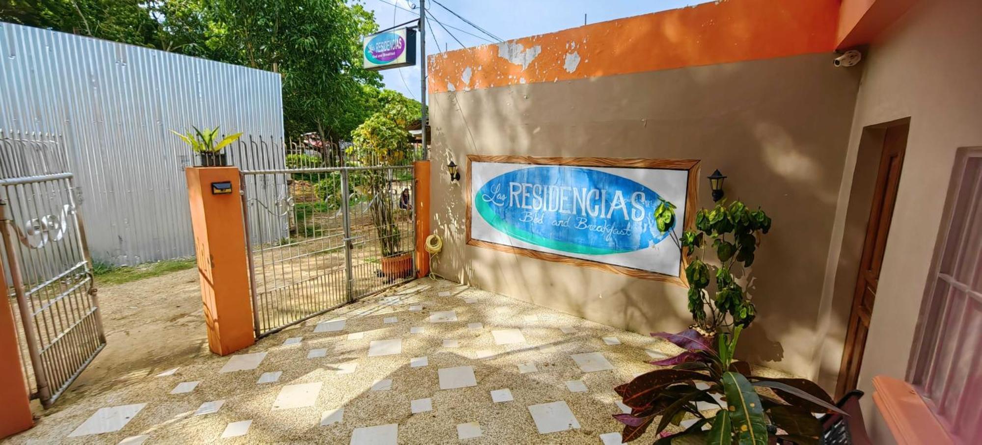 Las Residencias Bed And Breakfast بويرتو برينسيسا المظهر الخارجي الصورة
