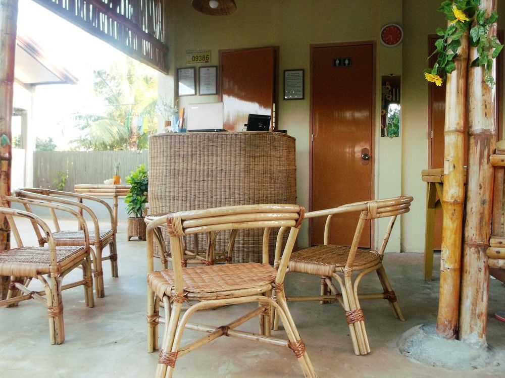 Las Residencias Bed And Breakfast بويرتو برينسيسا المظهر الخارجي الصورة