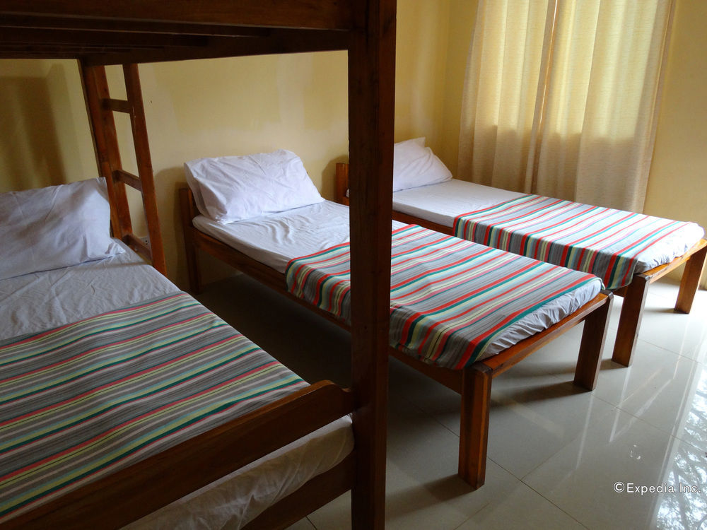 Las Residencias Bed And Breakfast بويرتو برينسيسا المظهر الخارجي الصورة