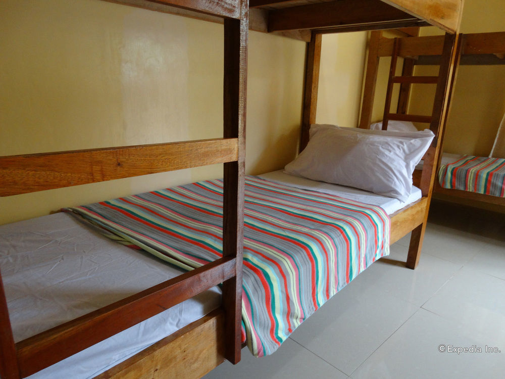 Las Residencias Bed And Breakfast بويرتو برينسيسا المظهر الخارجي الصورة