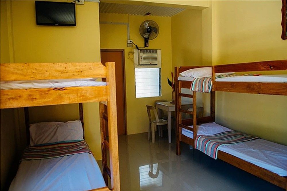 Las Residencias Bed And Breakfast بويرتو برينسيسا المظهر الخارجي الصورة